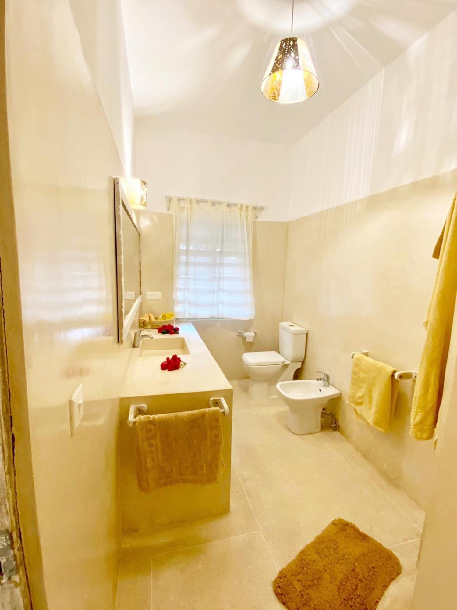 Blue Diamond Villa Watamu Esterno foto