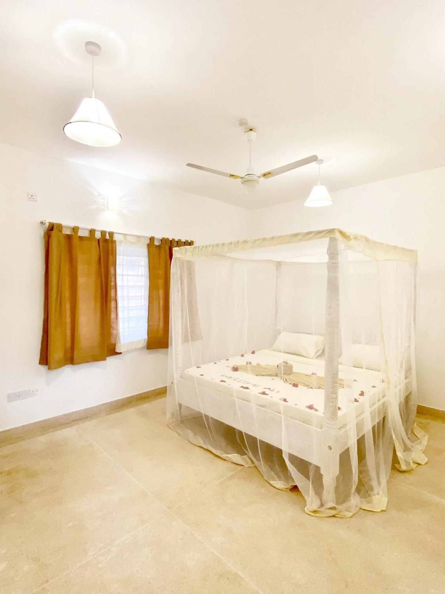 Blue Diamond Villa Watamu Esterno foto